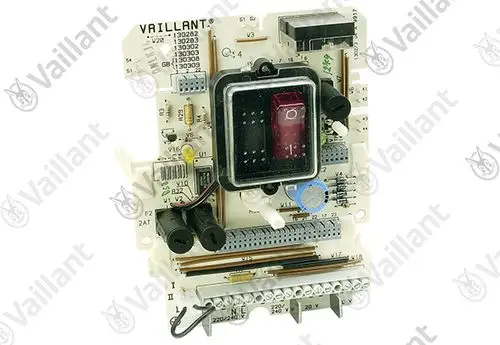 Leiterplatte von Vaillant mit verschiedenen Steckverbindungen, Chips und LED-Anzeige. Die Platine ist für die Steuerung von Heizgeräten ausgelegt.